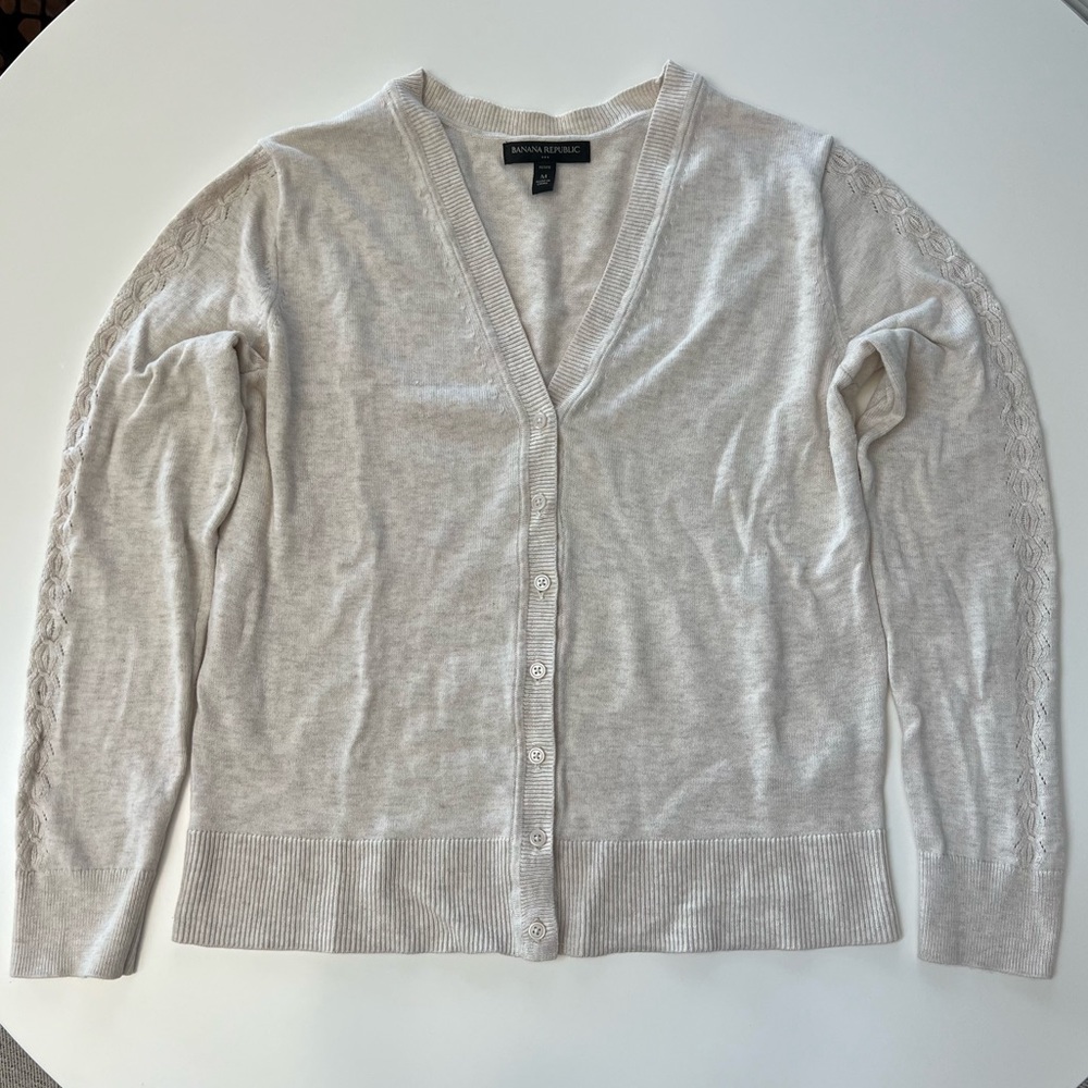 Banana Republic Cream Cardigan/Sweater - Medium Petite